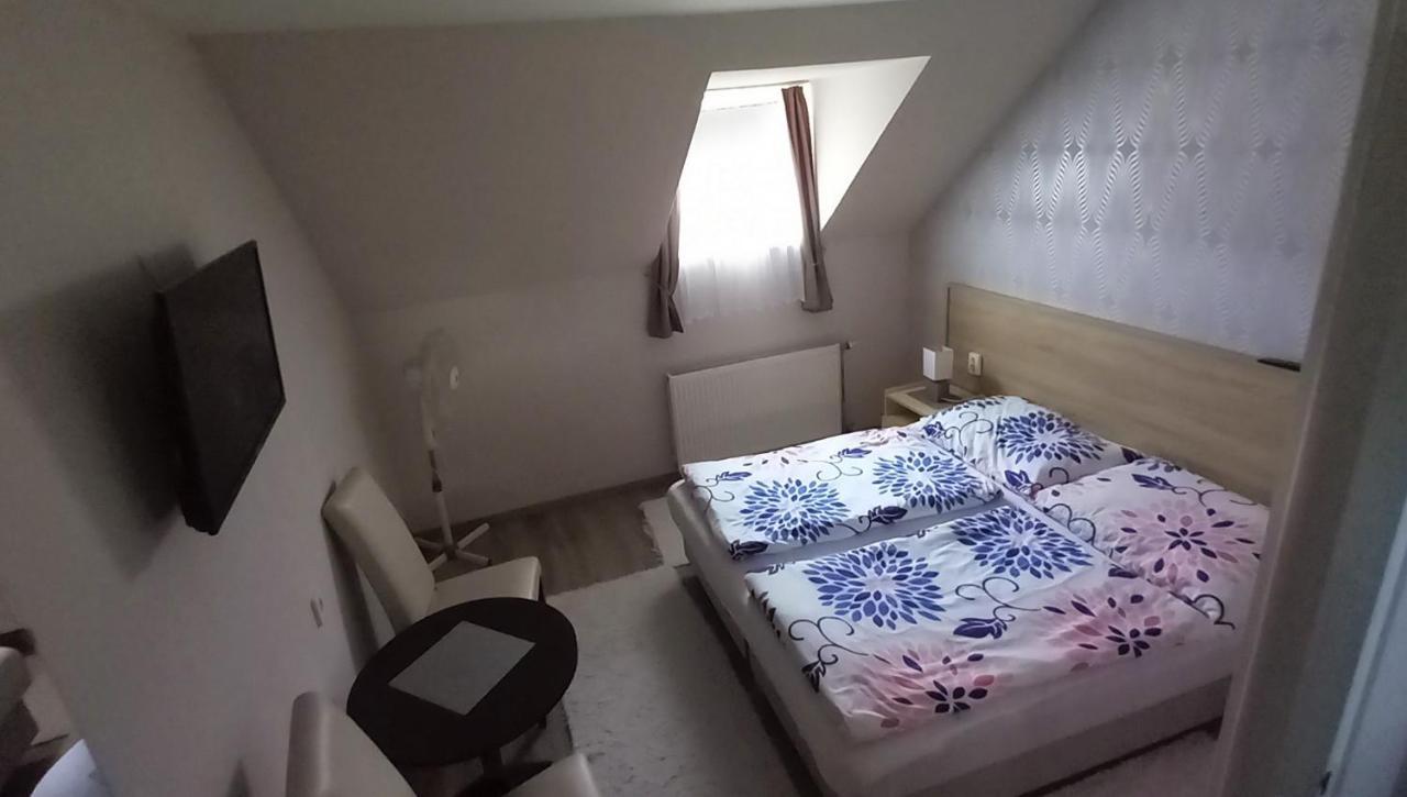 Hajnalka vendégház Bük Kültér fotó
